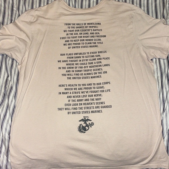 Nike tee - Picture 3 of 6